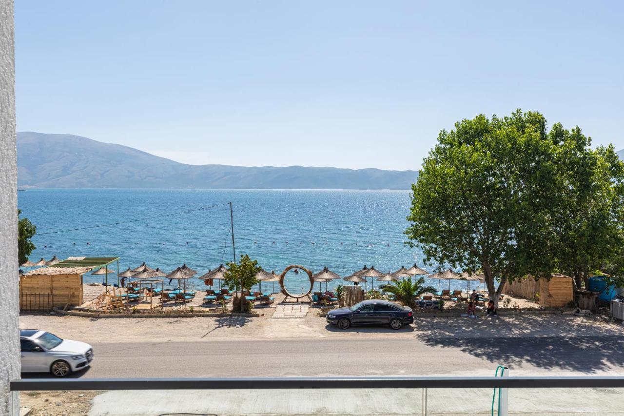 Champagne, Vlore Bay Bed & Breakfast Radhimë